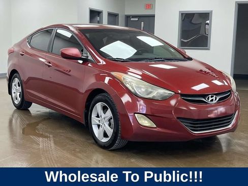 Used 2013 Hyundai Elantra GLS w/ Preferred Pkg FWD image 3