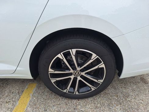 Certified 2026 Volkswagen Jetta Sport FWD image 23