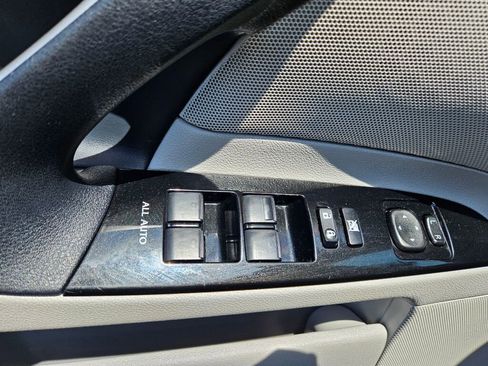 Used 2011 Lexus IS 250 image 15