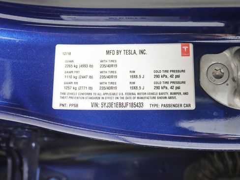 Used 2018 Tesla Model 3 Long Range image 38