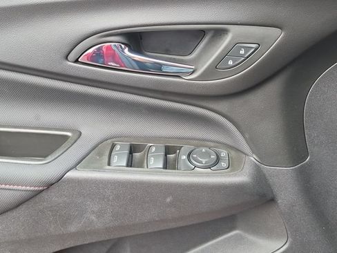 Used 2024 Chevrolet Equinox RS w/ LPO, Floor Liner Package AWD/4WD image 26