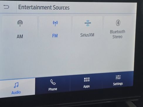 Used 2023 Ford Explorer 4WD image 3