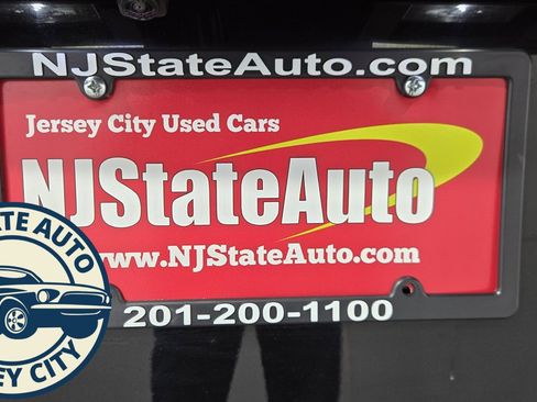 Used 2023 Nissan Ariya FWD image 32