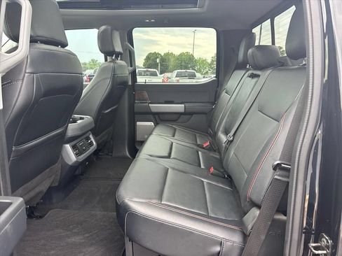 Used 2024 Ford F250 Lariat w/ Tremor Off-Road Package AWD/4WD image 17