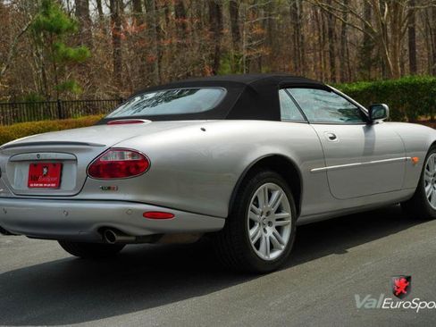 Used 2003 Jaguar XK8 XKR Convertible image 27