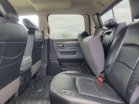 Used 2018 RAM 1500 Big Horn AWD/4WD image 31