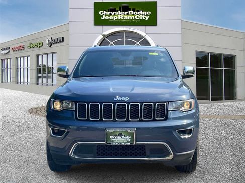 Used 2020 Jeep Grand Cherokee Limited AWD/4WD image 2