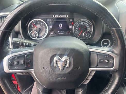 Used 2020 RAM 1500 Big Horn AWD/4WD image 13