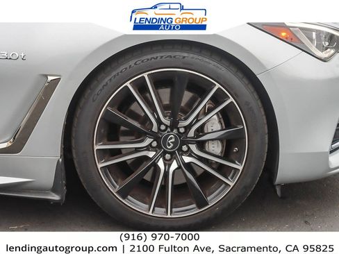 Used 2018 INFINITI Q60 3.0t Sport w/ Sensory Package 3.0T Sport image 9