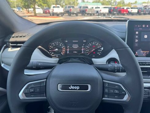 Certified 2024 Jeep Compass Limited AWD/4WD image 20