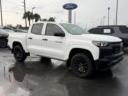 Used 2026 Chevrolet Colorado W/T w/ WT Custom Package RWD image 2