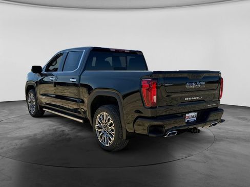 New 2026 GMC Sierra 1500 Denali Ultimate w/ LPO, Black Badging Package AWD/4WD image 5