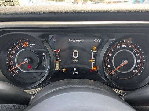 New 2025 Jeep Wrangler Unlimited Rubicon w/ XTREMEE 35" Tire Package image 24