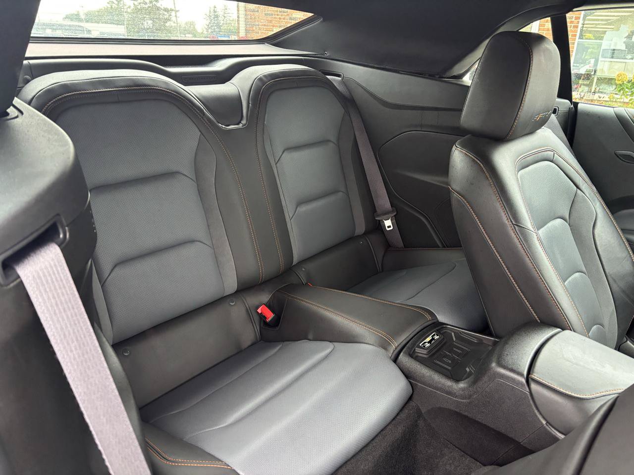 Used 2017 Chevrolet Camaro LT RWD image 19