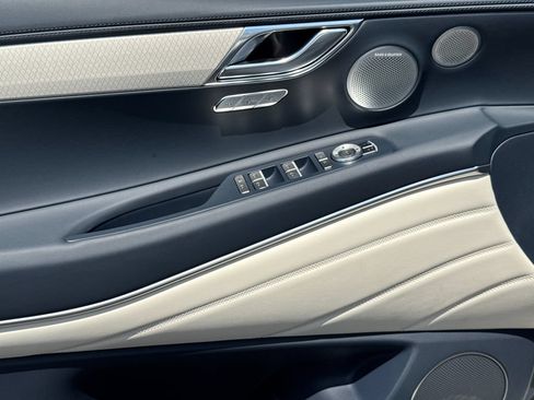 New 2026 Genesis GV80 3.5T Prestige AWD/4WD image 12