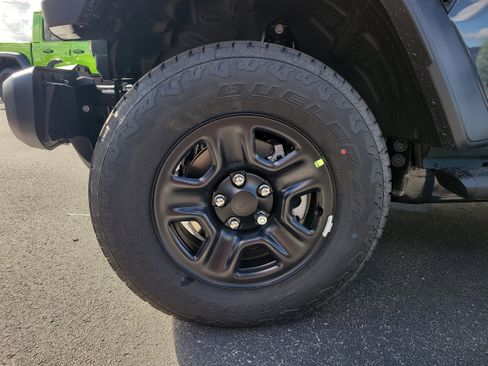 New 2026 Jeep Gladiator Sport image 10