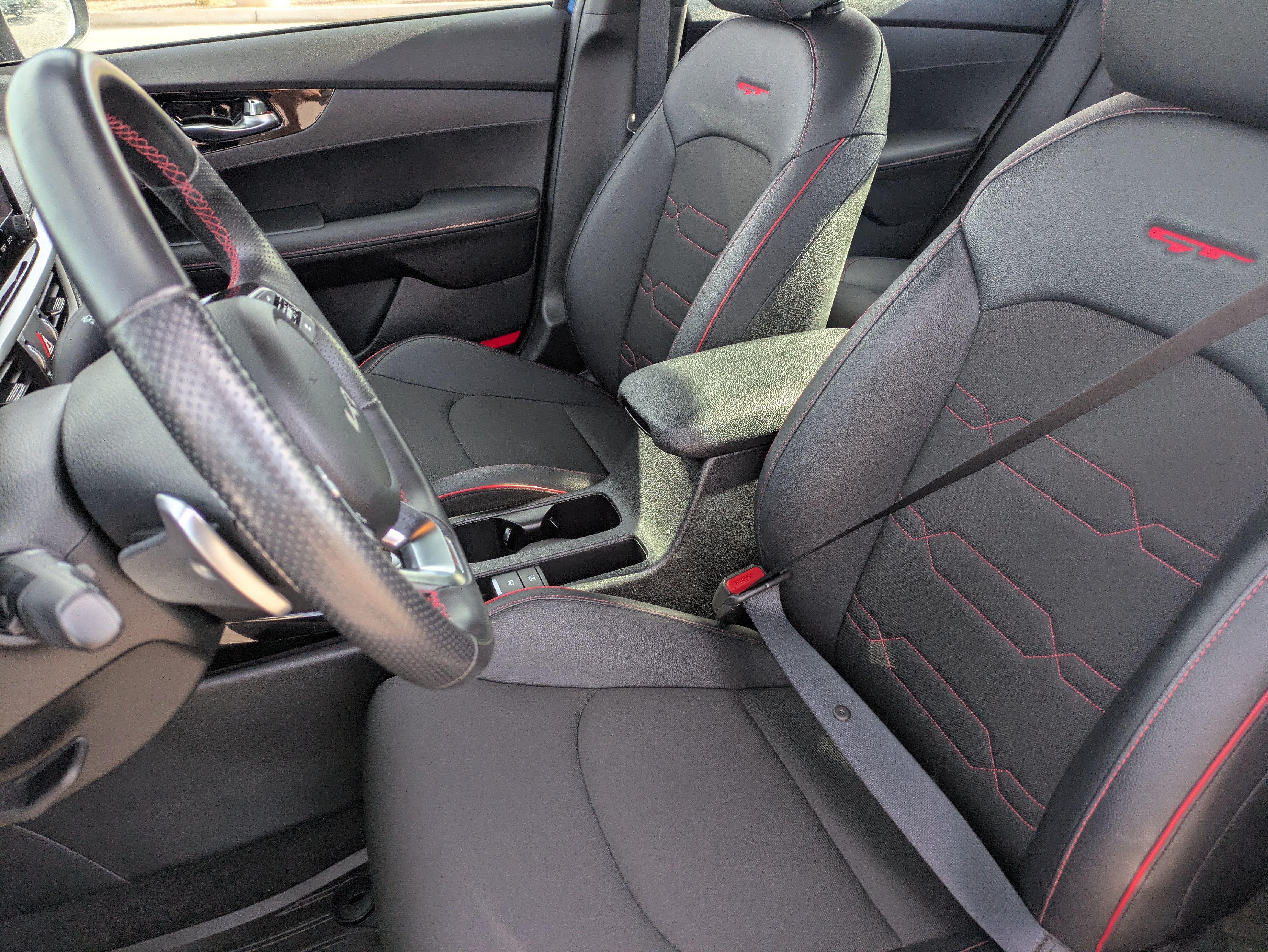 Certified 2024 Kia Forte GT FWD image 25