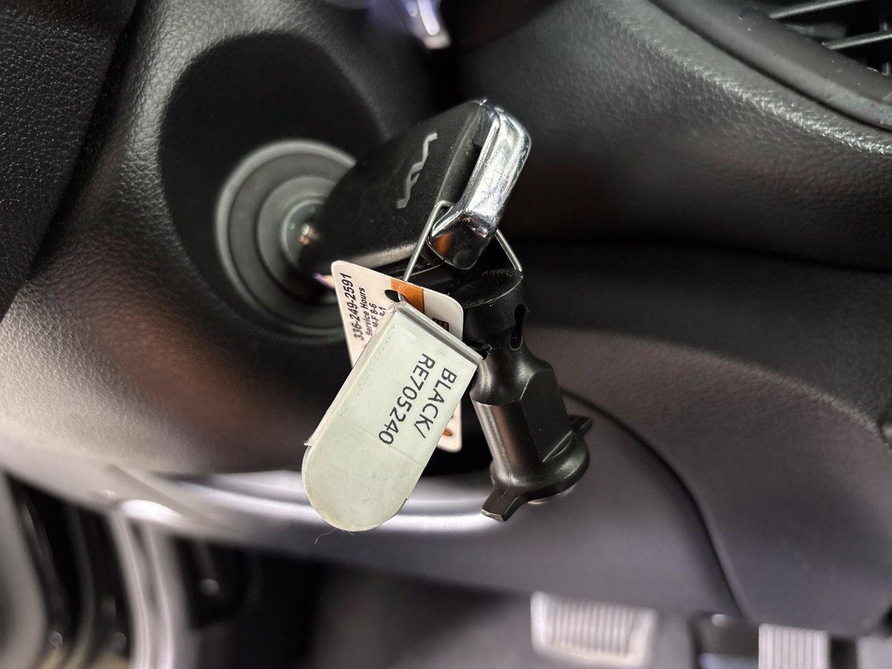 Used 2024 Kia Forte LXS FWD image 17