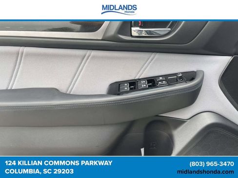 Used 2017 Subaru Legacy 2.5i Sport AWD/4WD image 17