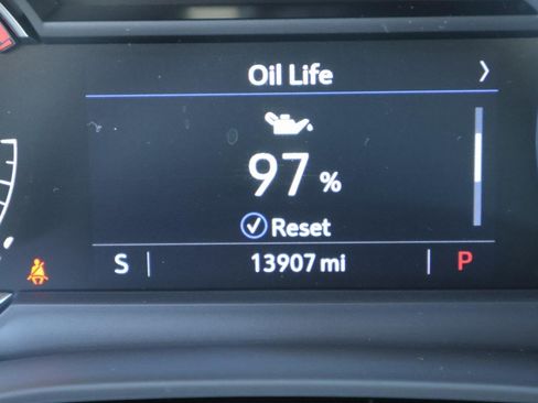 Certified 2025 Cadillac XT6 Premium Luxury image 26