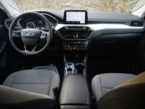 Certified 2022 Ford Escape SE w/ Convenience Package image 8