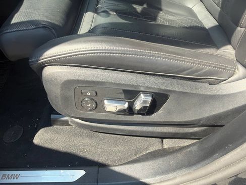 Used 2026 BMW X7 xDrive40i AWD/4WD image 18