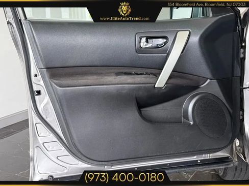 Used 2013 Nissan Rogue SV image 7