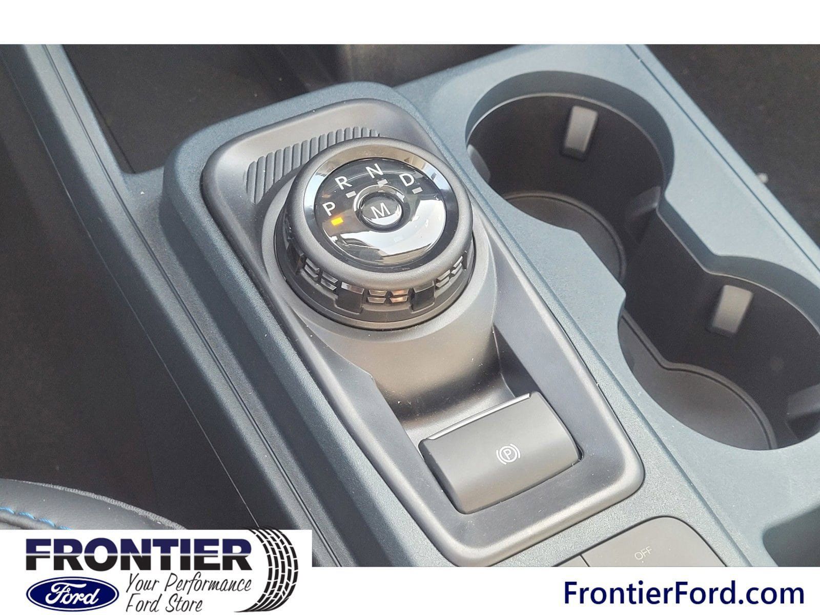 Used 2025 Ford Maverick Lobo AWD/4WD image 26