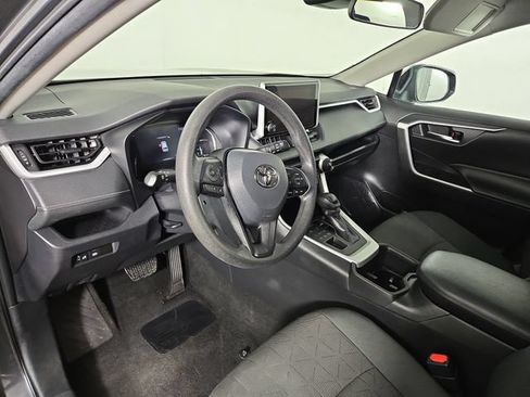 Used 2024 Toyota RAV4 XLE AWD/4WD image 15