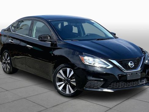 Used 2019 Nissan Sentra SV w/ Special Edition Package image 2