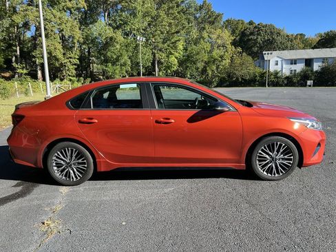 Used 2023 Kia Forte GT-Line w/ GT-Line Premium Package image 2