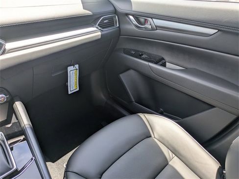 New 2025 MAZDA CX-5 AWD 2.5 S w/ Select Package image 16