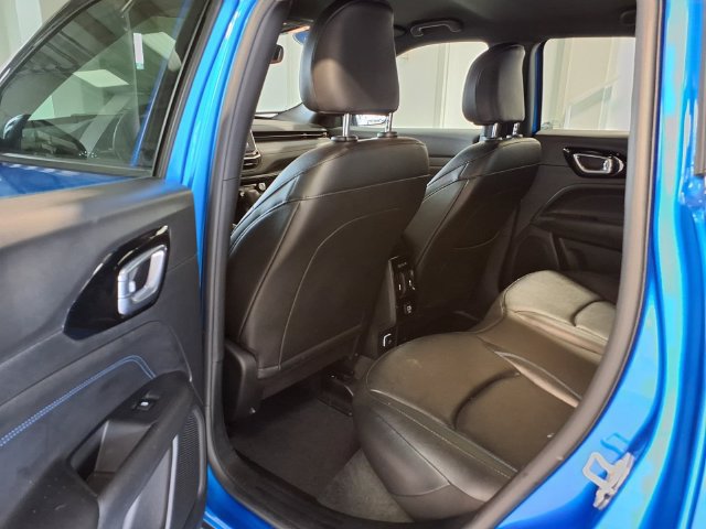 Used 2026 Jeep Compass Limited AWD/4WD image 16