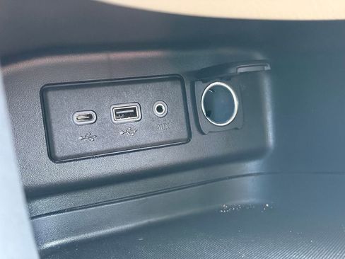 Used 2024 Chevrolet Equinox LS w/ LS Convenience Package FWD image 10