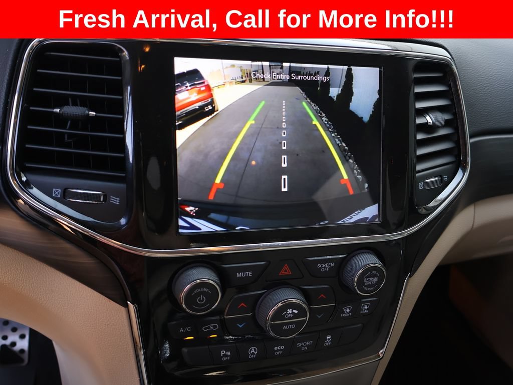 Used 2022 Jeep Grand Cherokee Laredo E w/ Security & Convenience Group AWD/4WD image 23