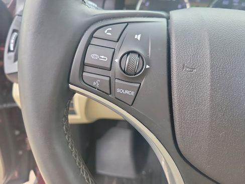 Used 2018 Acura MDX FWD image 25