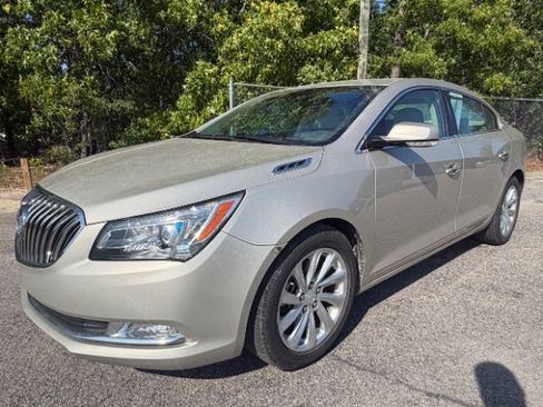 Used 2014 Buick LaCrosse Leather w/ Driver Confidence Package FWD image 20