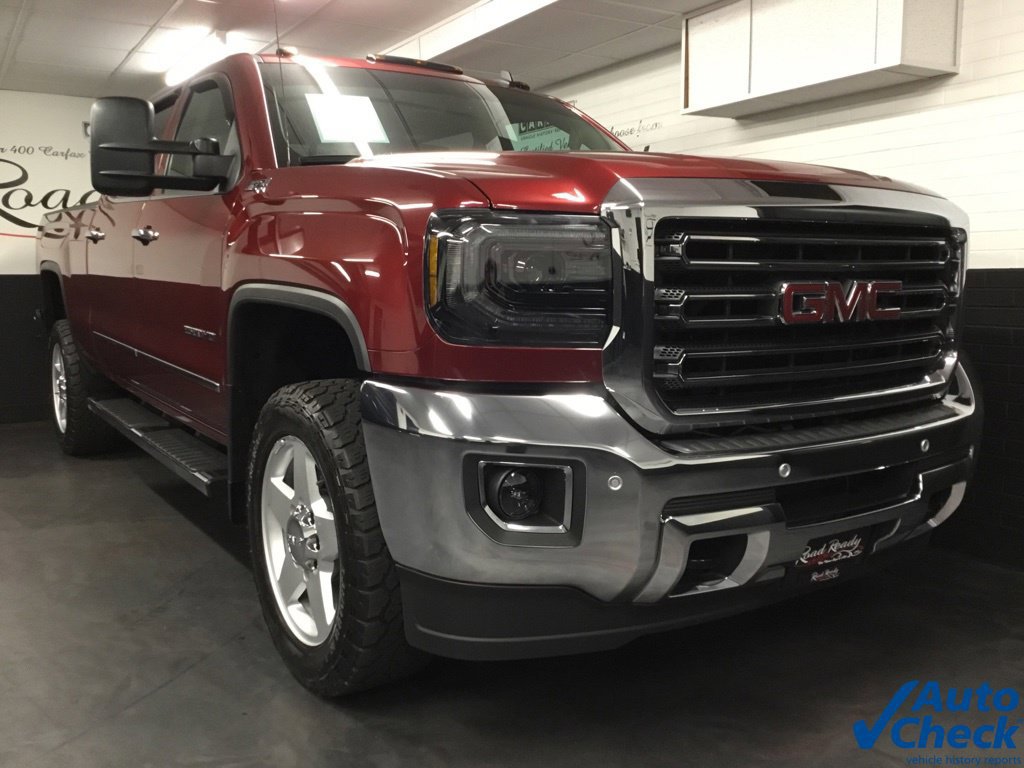 Used 2015 GMC Sierra 2500 SLT w/ Suspension Package, Off-Road AWD/4WD image 3