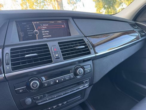 Used 2011 BMW X5 xDrive35i image 22