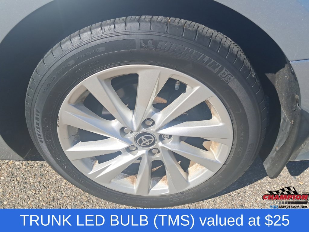 Used 2023 Toyota Camry LE AWD/4WD image 13