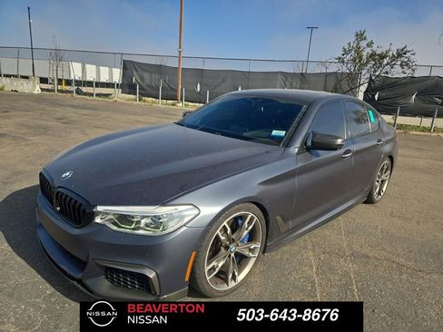 Used 2018 BMW M550i xDrive image 1