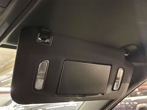 Used 2024 Cadillac XT5 Luxury image 28