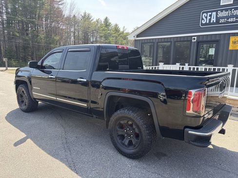 Used 2018 GMC Sierra 1500 SLT AWD/4WD image 4