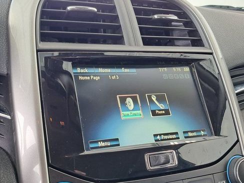 Used 2014 Chevrolet Malibu LT FWD image 16