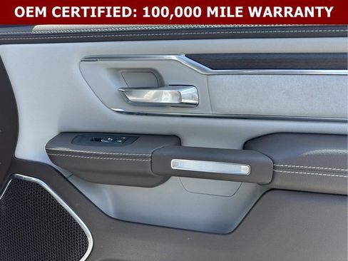 Certified 2025 RAM 1500 Laramie AWD/4WD image 9