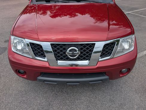Used 2017 Nissan Frontier SV w/ SV Value Truck Package RWD image 12