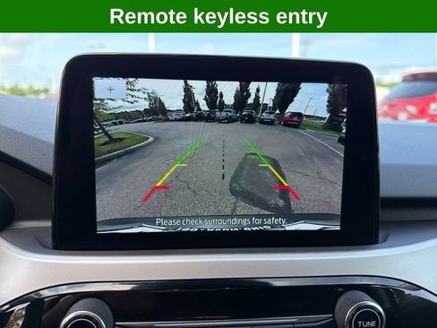 Used 2022 Ford Escape SE w/ Convenience Package FWD image 23