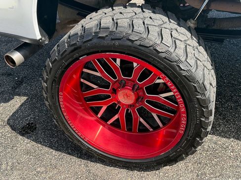 Used 2017 Ford F150 XLT w/ XTR Package image 24