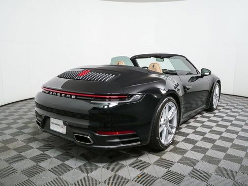 Certified 2021 Porsche 911 Carrera 4 image 23