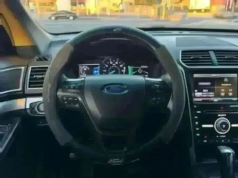 Used 2016 Ford Explorer Sport AWD/4WD image 24